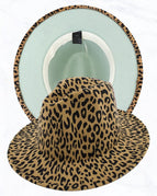 Camel Leopard/Mint