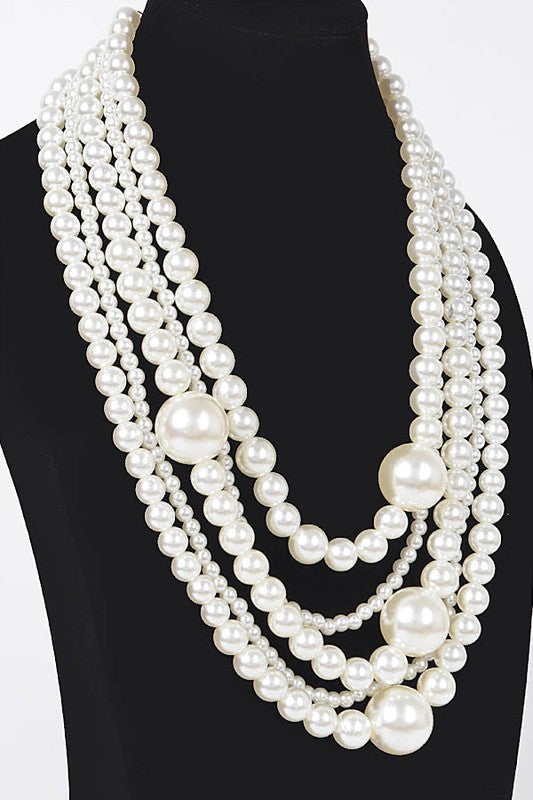 Alluring Luxe Pearl Necklace