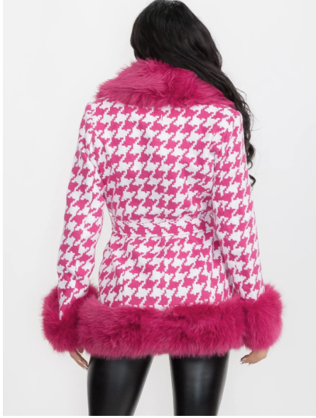 Chic Houndstooth Coat