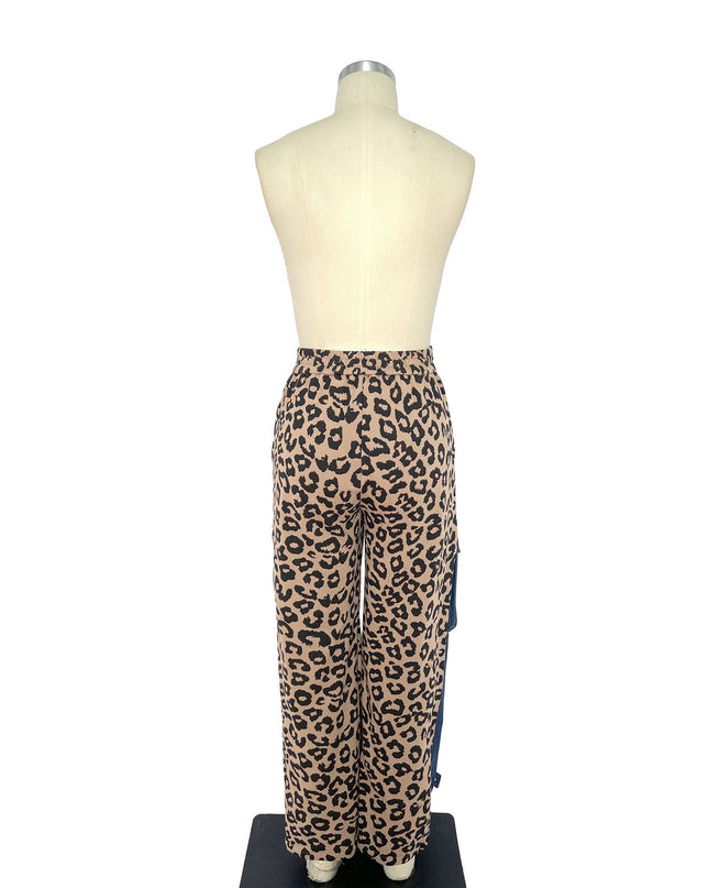 Leopard Contrast Cargo Pants